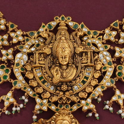 Grand Look Antique Short Necklace