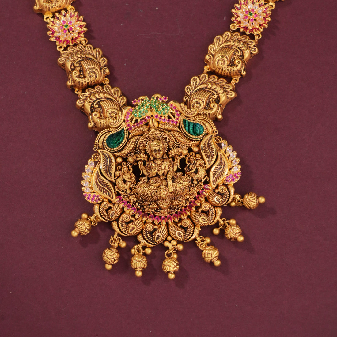 Attractive Antique Long Necklace Cum Oddiyanam