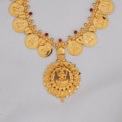 Catchy Kasumaalai  Necklace