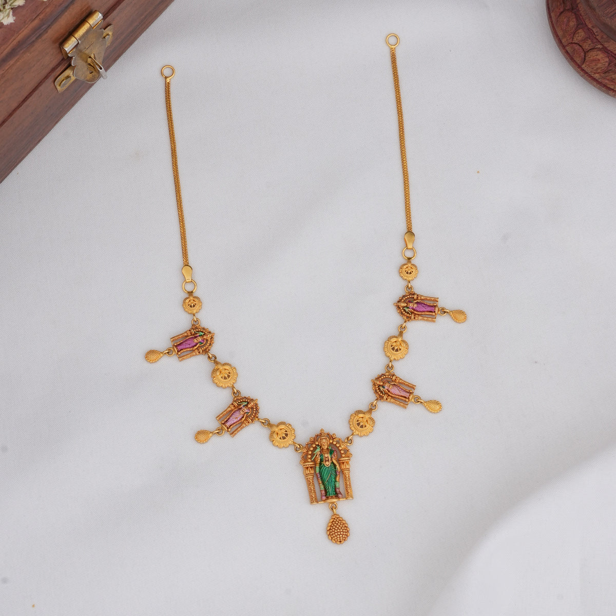 Meenakshi Amman Short Necklace