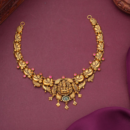 Mystic Allure Antique Short Necklace