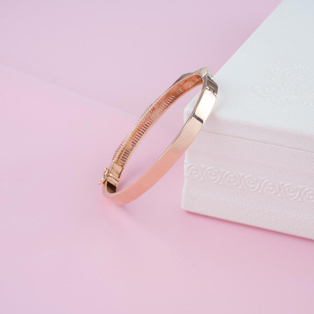 Wondrous Look Bracelet