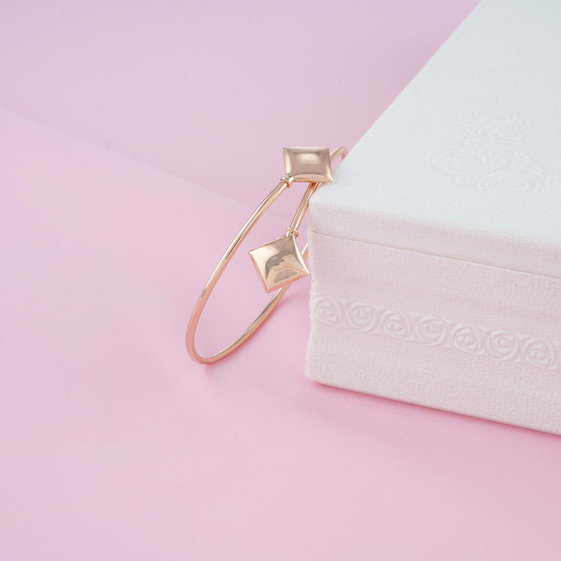 Avivan Fair Bracelet