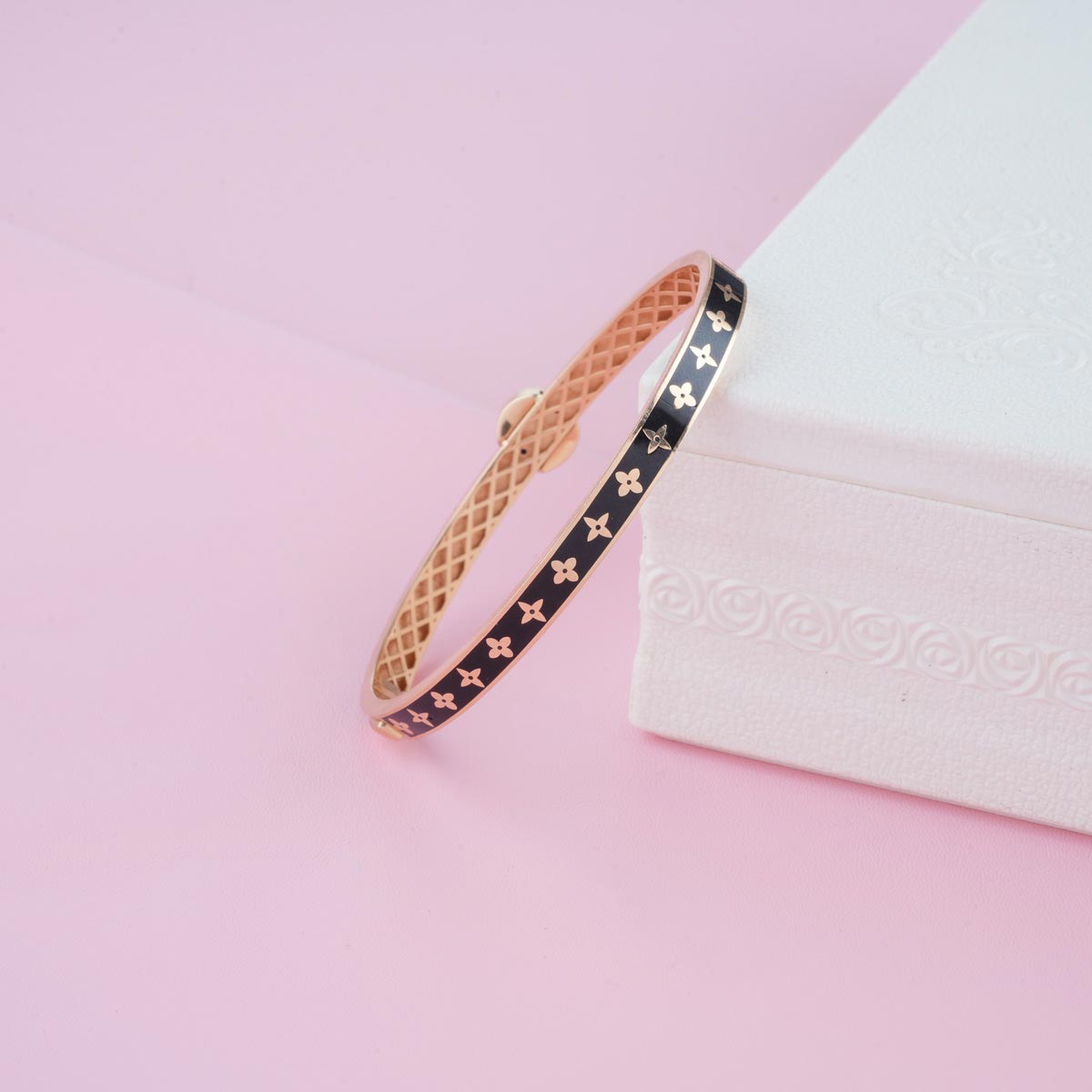 Exquisite Bracelet