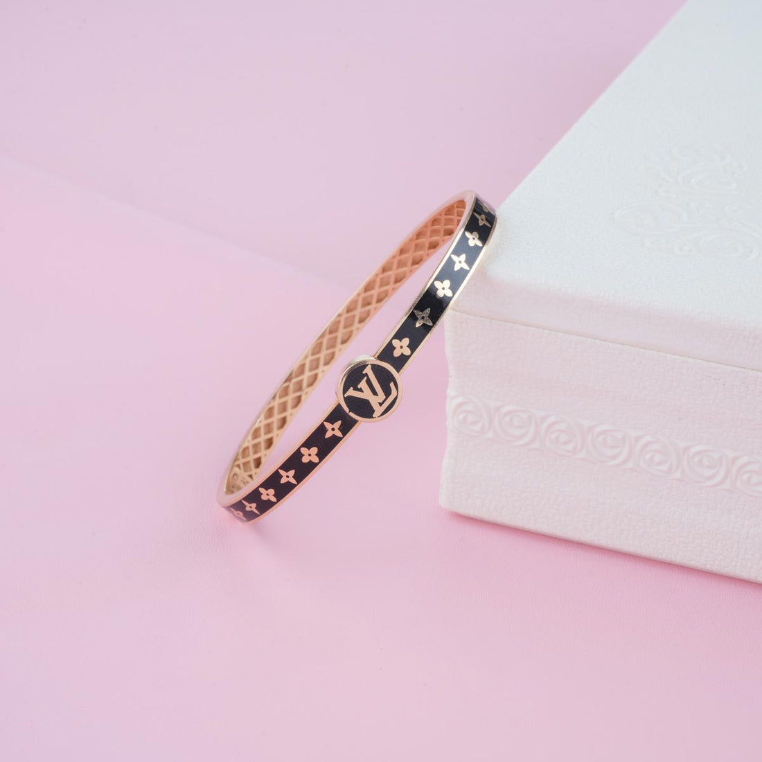 Exquisite Bracelet