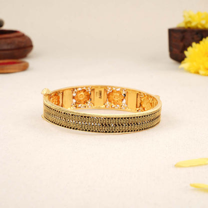 Aadhini Navarathna Bracelet