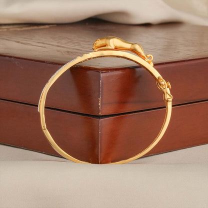 Disha Bracelet