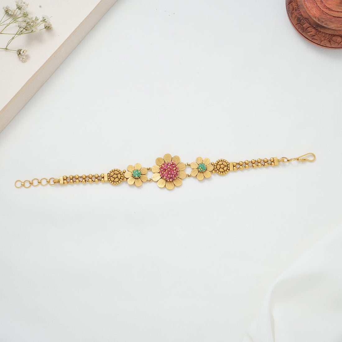 Beauty Floral Bracelet