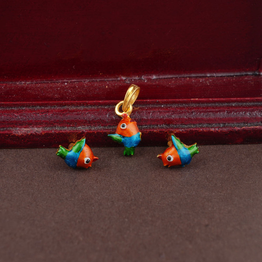 Little Fish Pendant Set