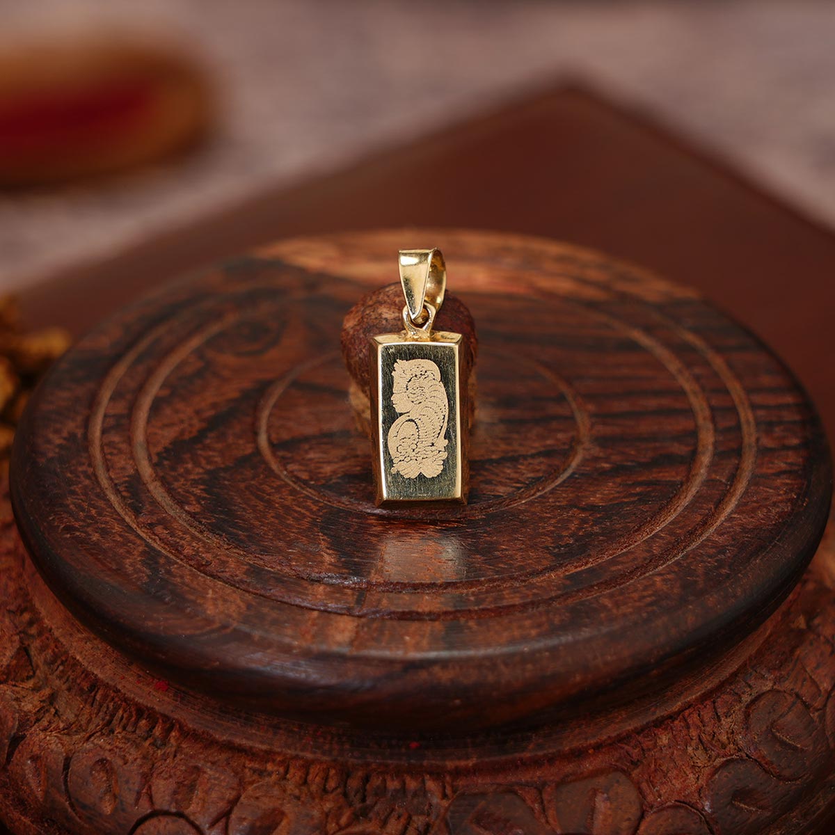 Stylish Pendant