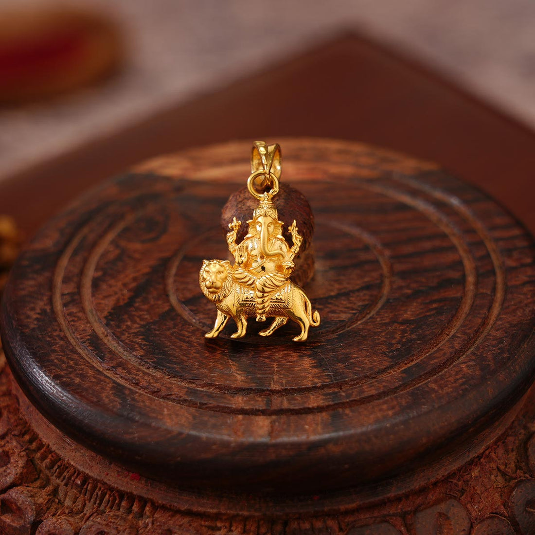 Mesmerizing Pendant