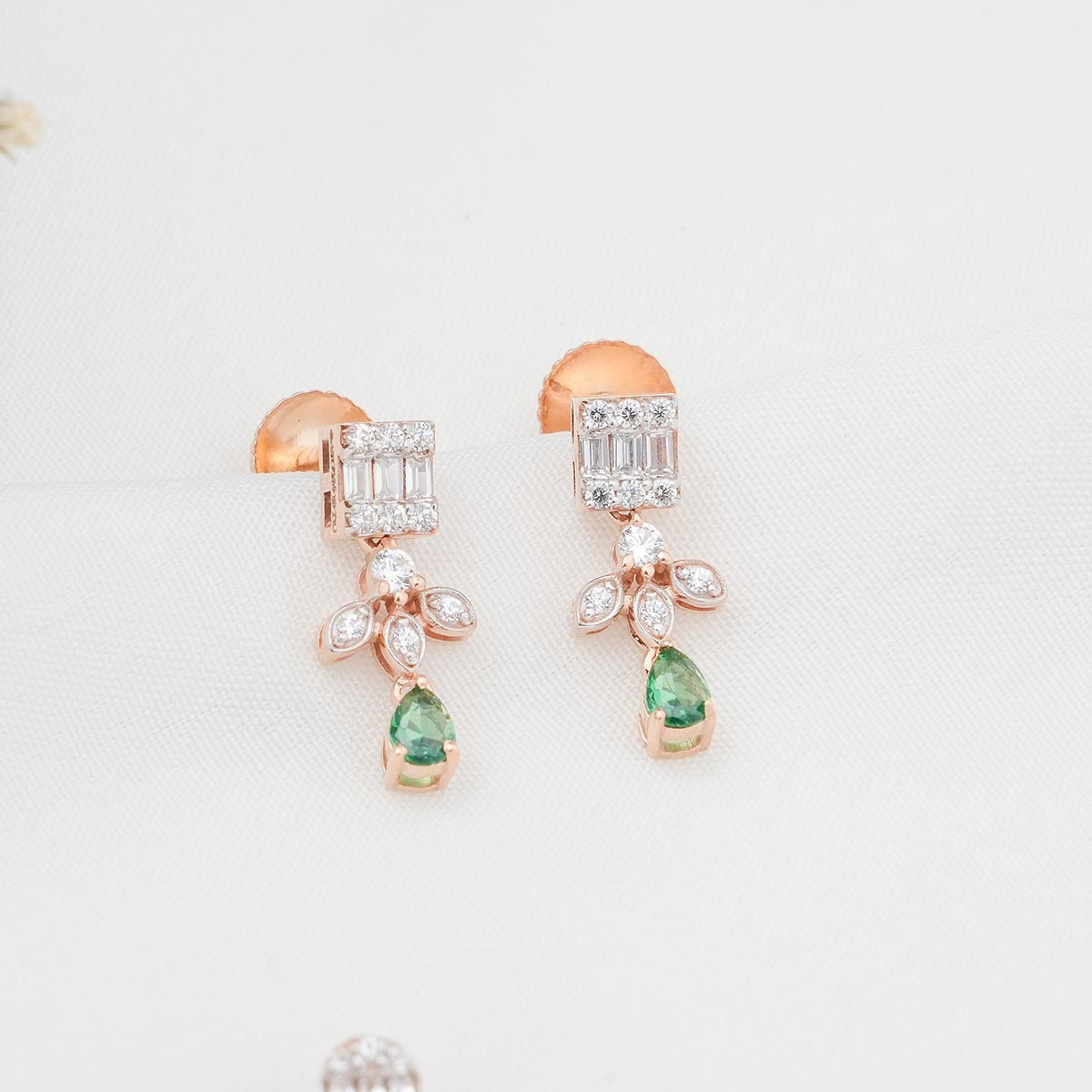 Sparkling Pendant Set