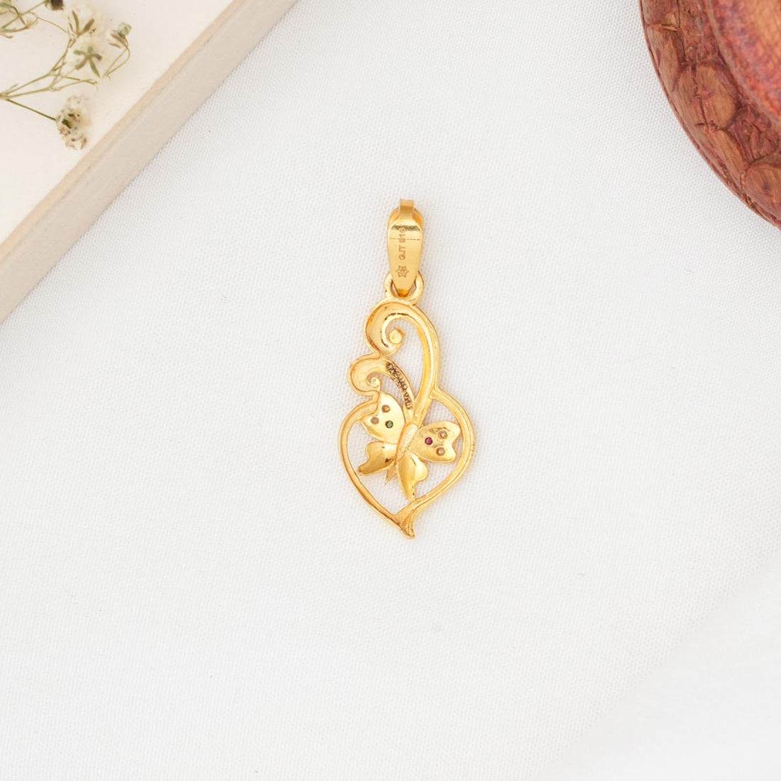 Pretty Butterfly Pendant