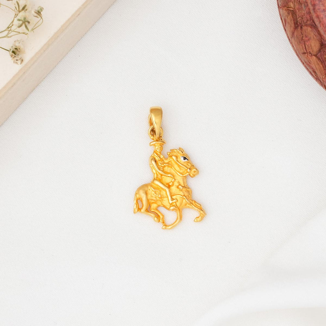 Unique Designed Pendant