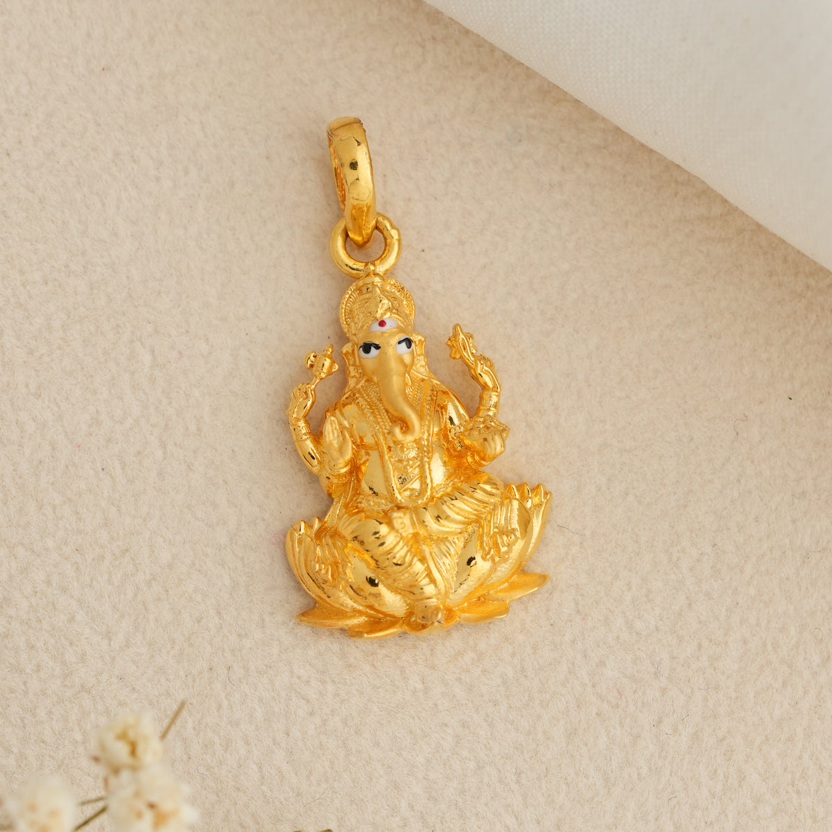 Vibrant Ganesha Gold Pendant