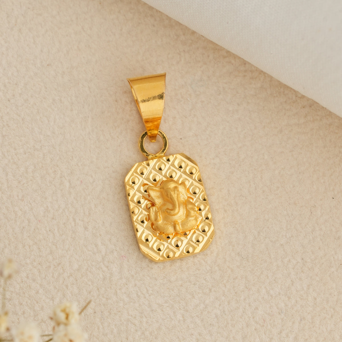 Swarnaganapathi Gold Pendant
