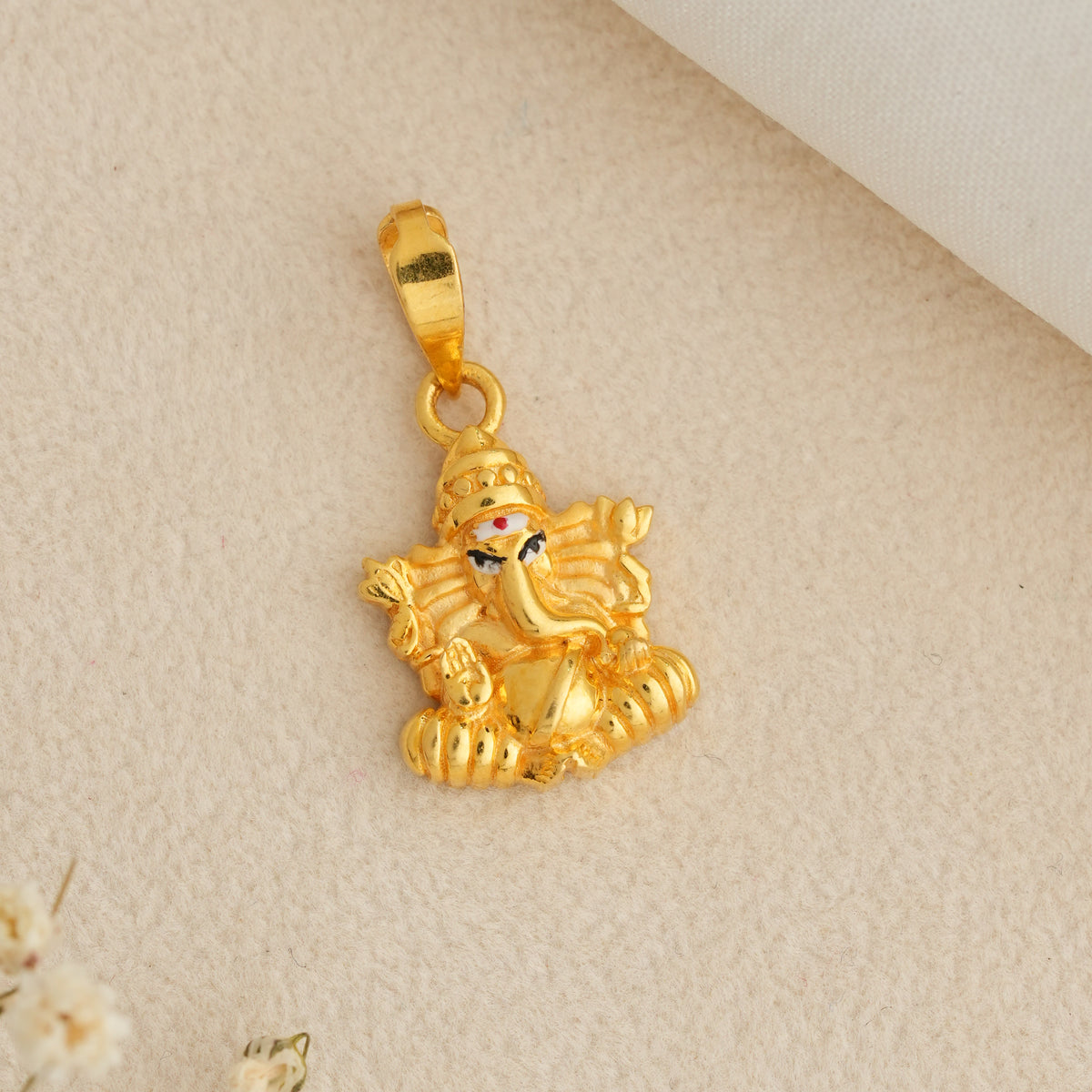 Shri Ganesha Gold Pendant