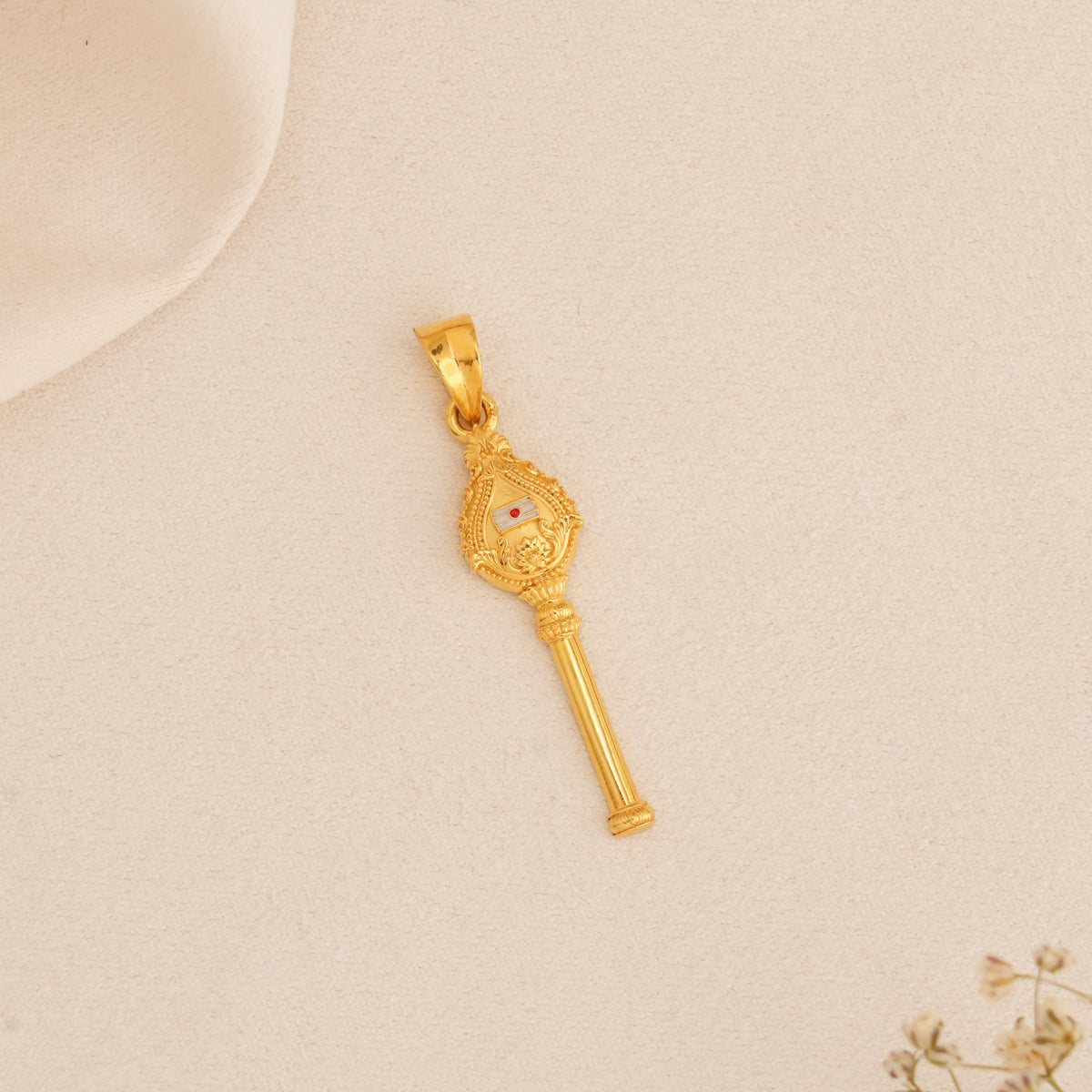 Beautiful Gold Pendant