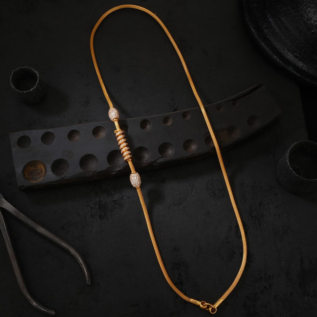Spring Designed Mugappu Chain