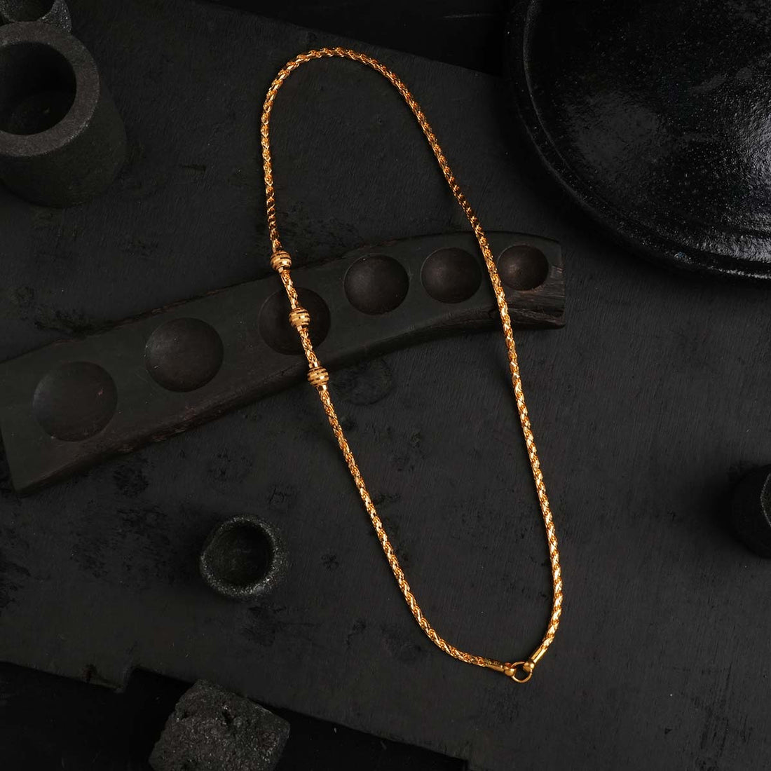 Dhakshanasri Mugappu Chain