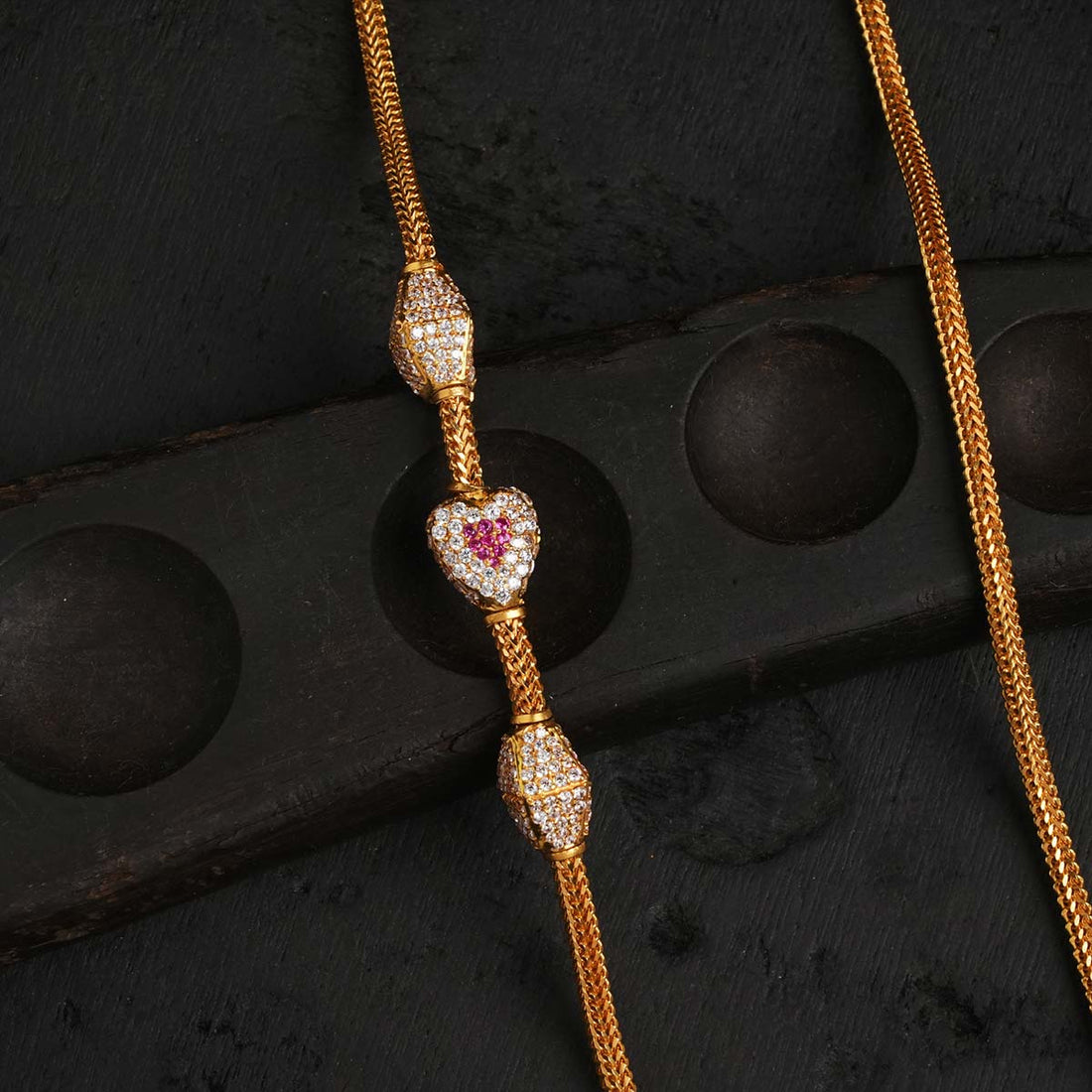 Sparkle Heart Mugappu Chain