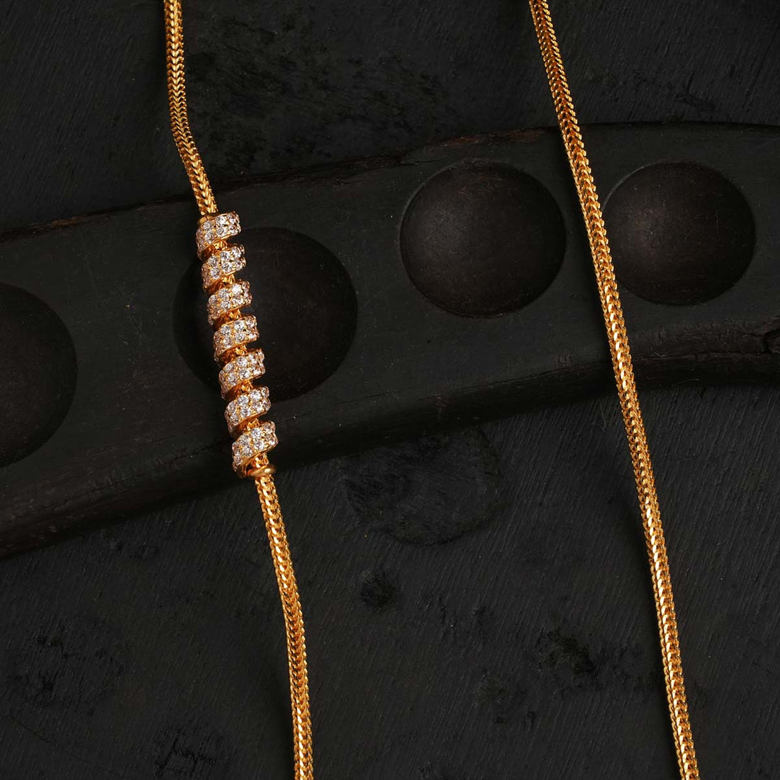Grandeur Mugappu Chain