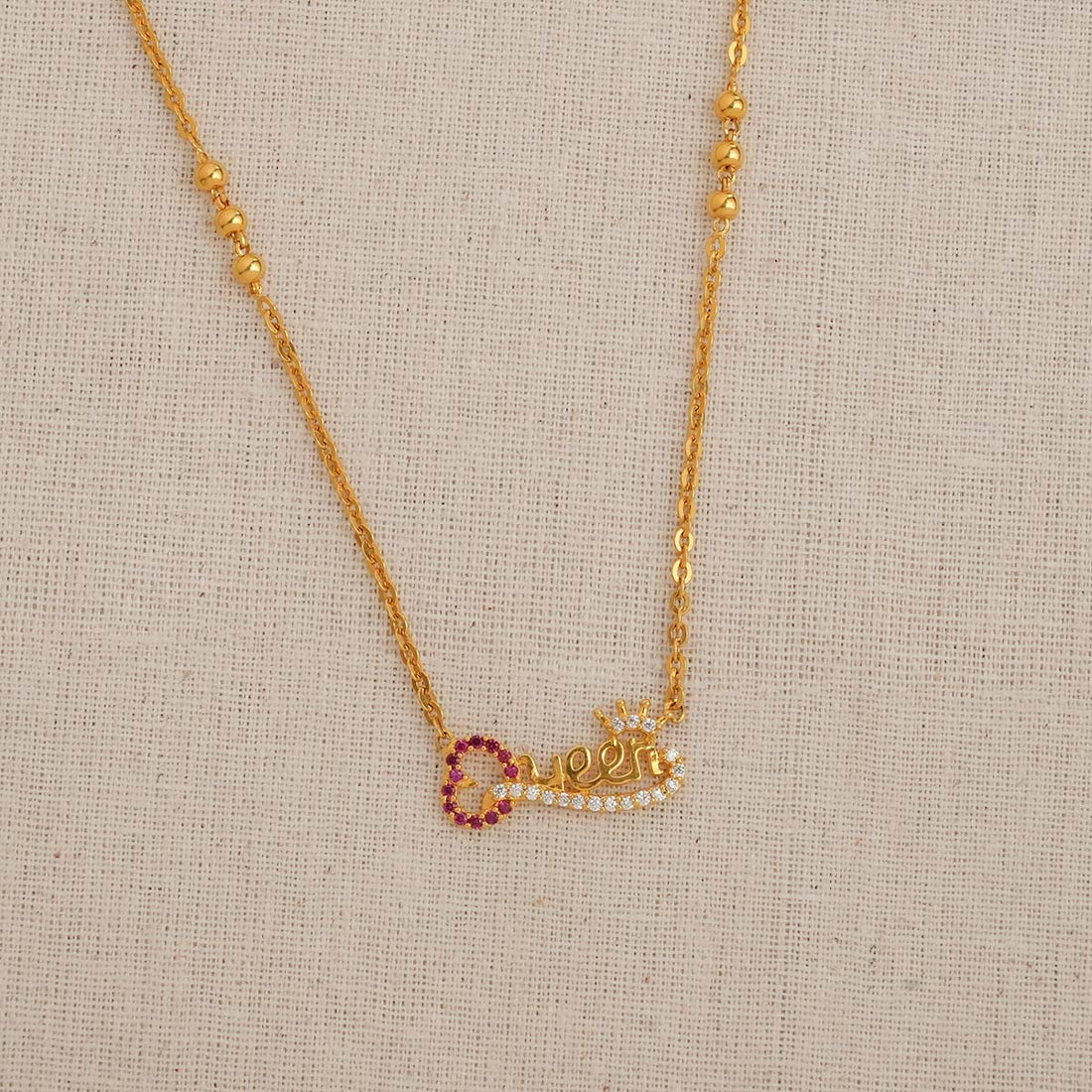Oueens Chain