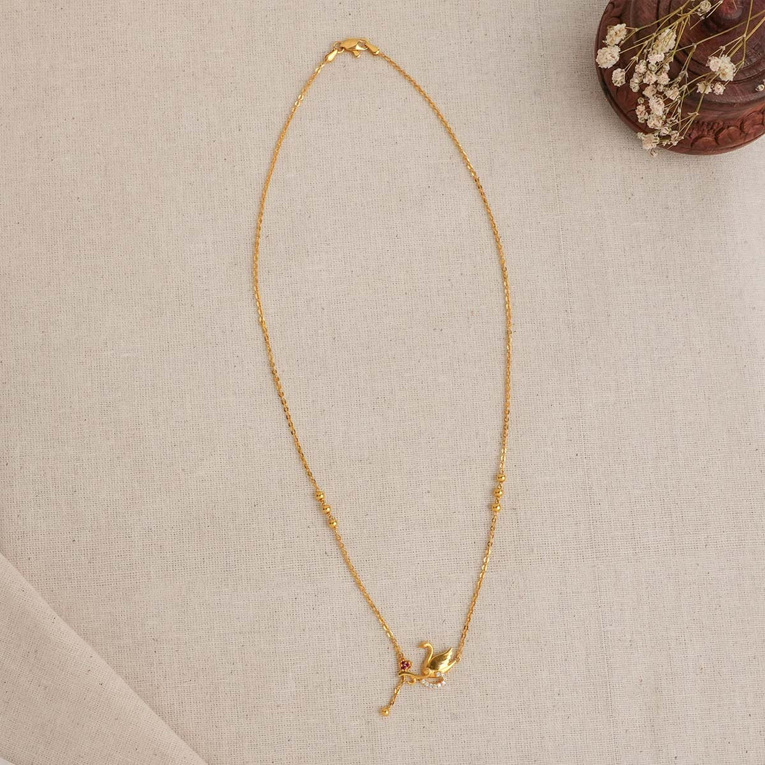 Little Swan Chain