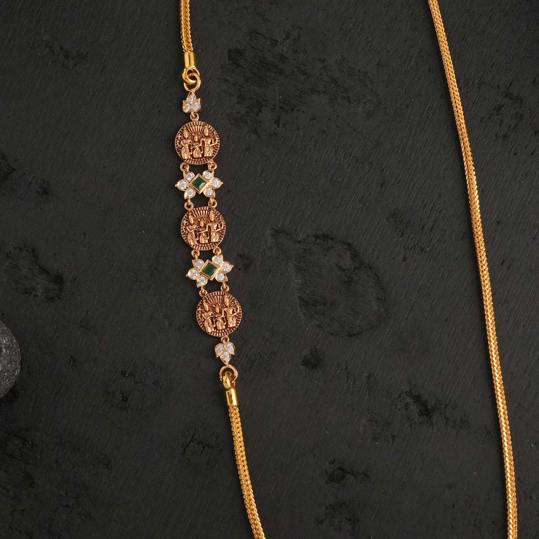 Yalikhasri Mugappu Chain
