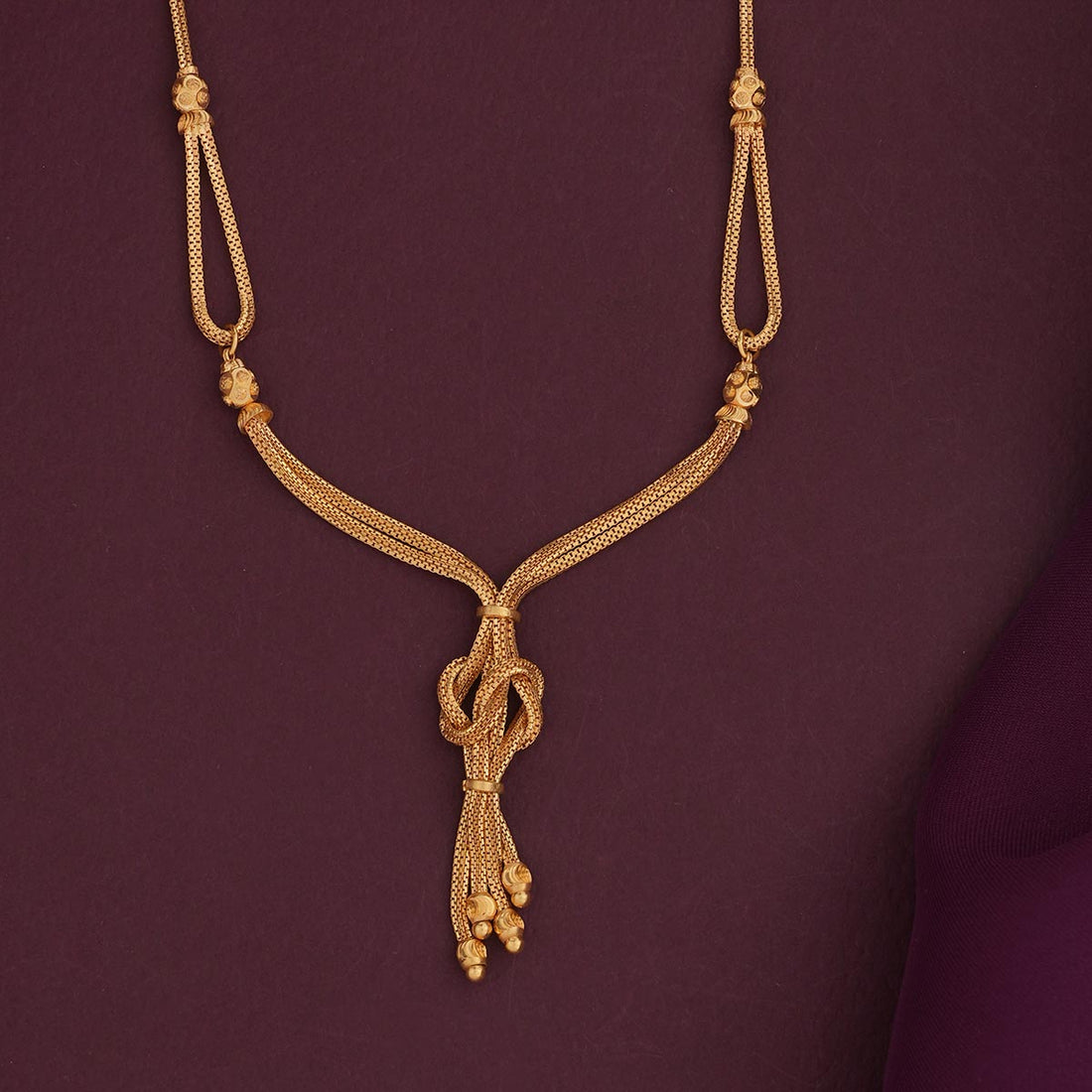 Dhavinkha Gold Chain