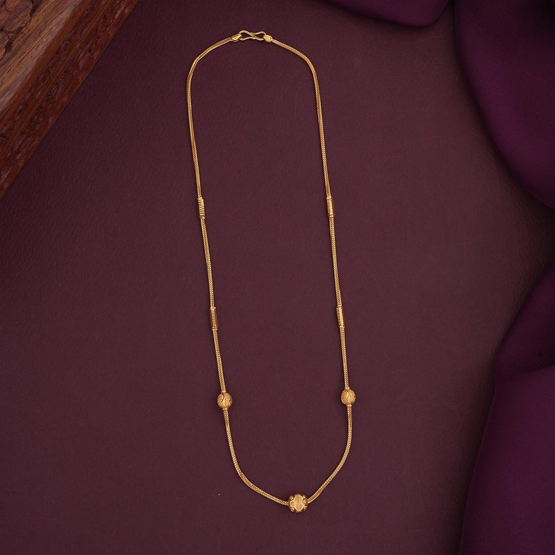 Dhrishya Gold Chain