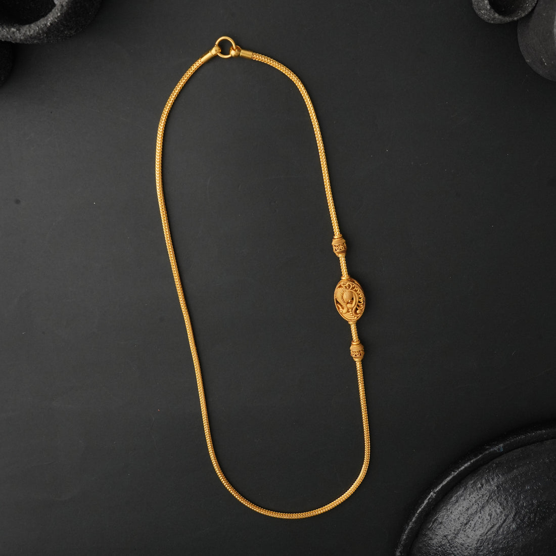 Vibrant Mugappu Chain