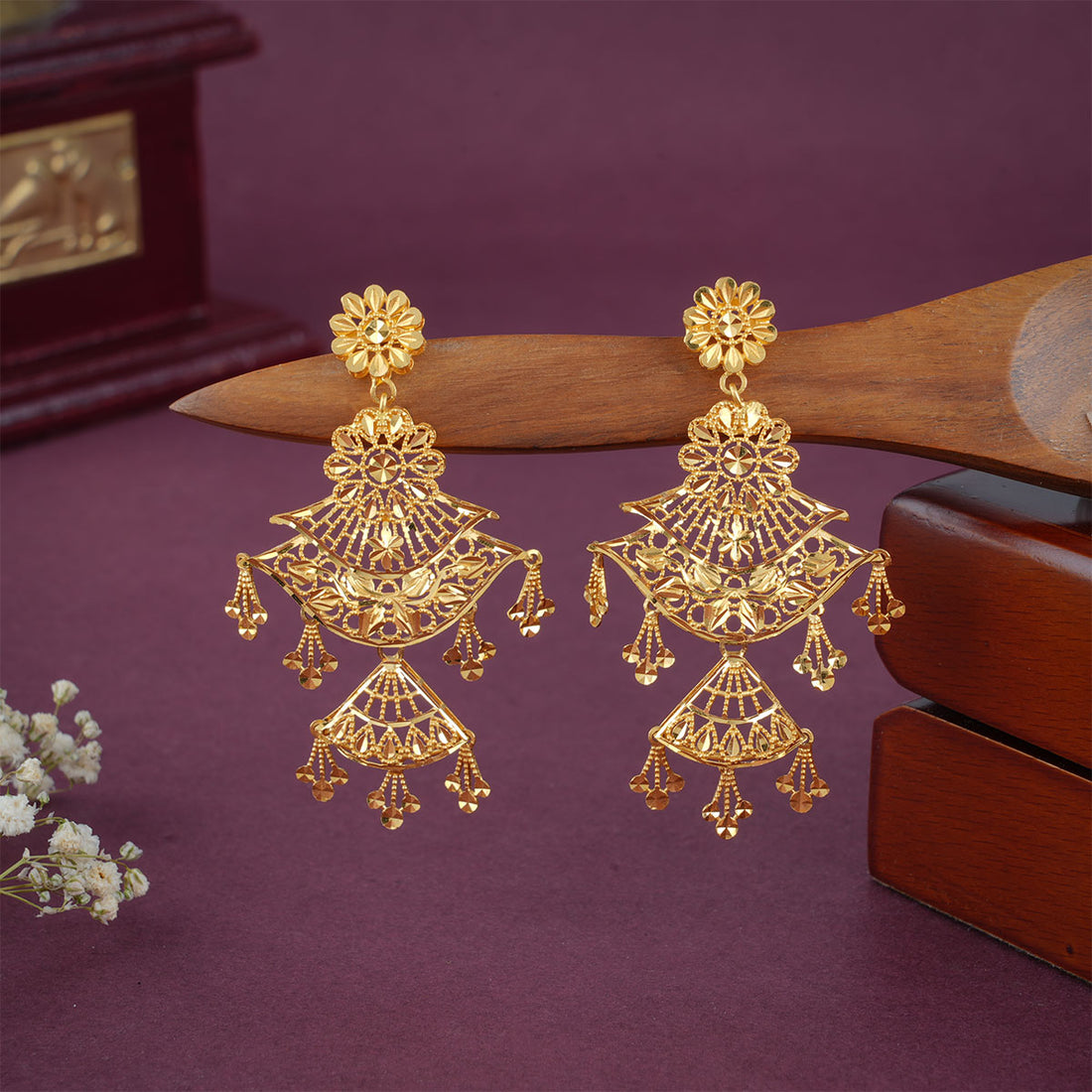 Heloise Gold Earrings