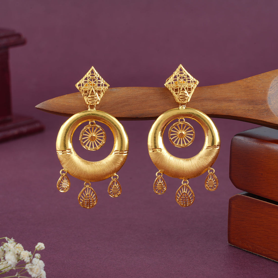 Stryna Earrings