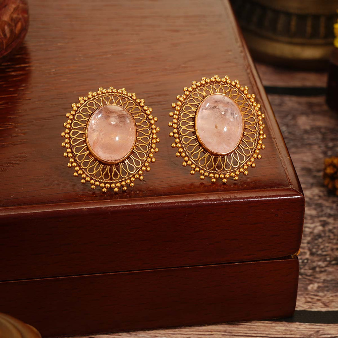 Lasliya Studs