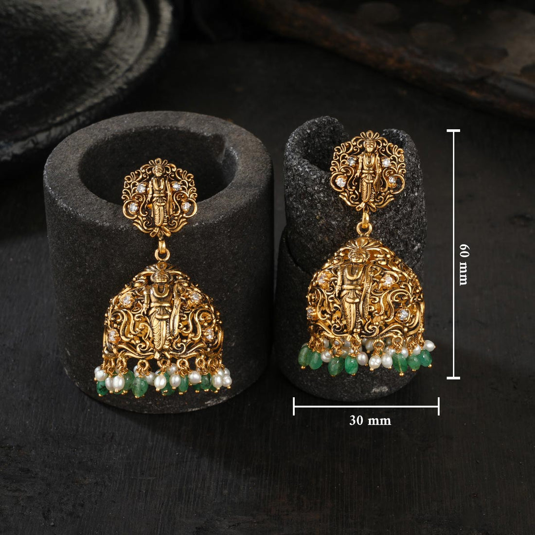 Zuhina Jhumkas