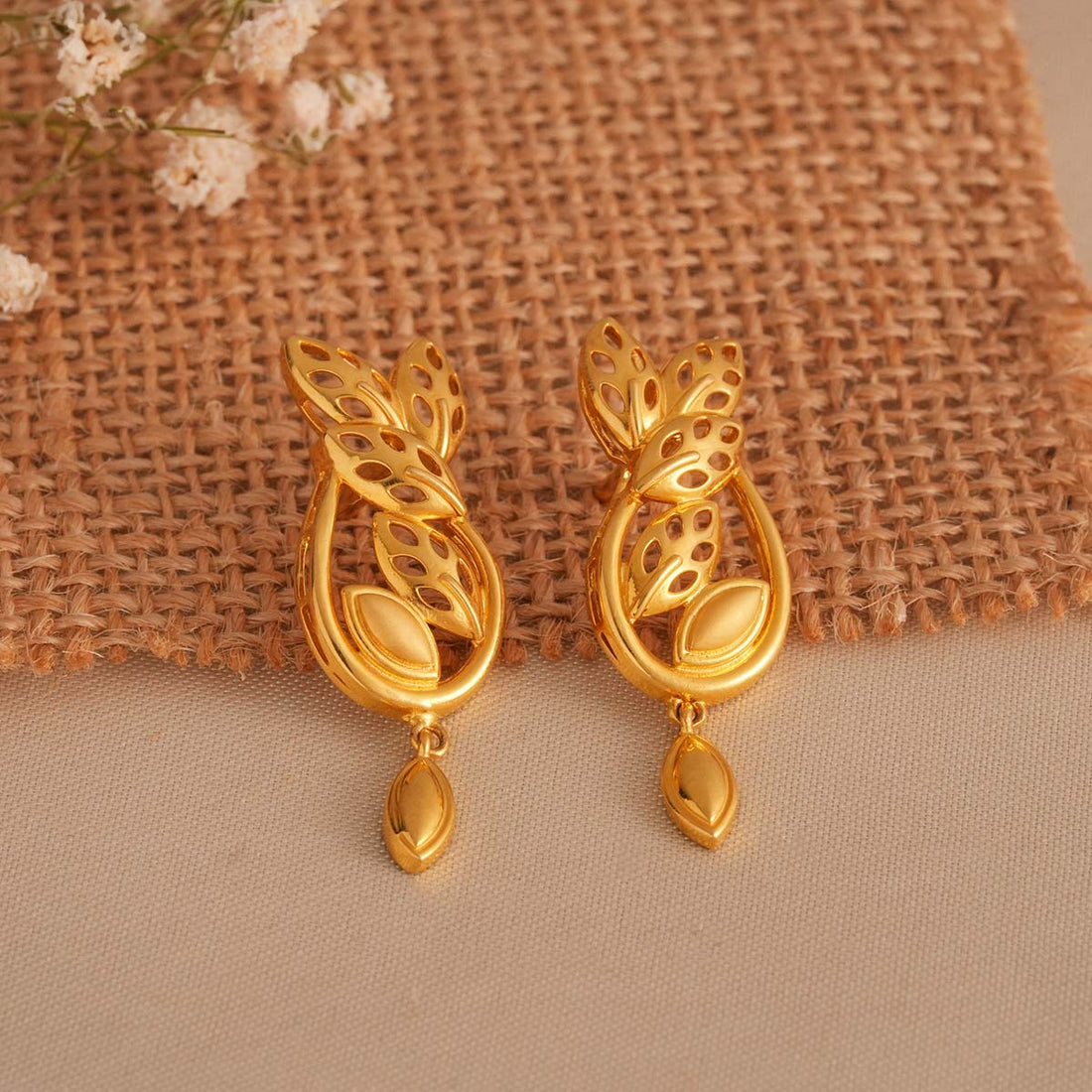 Gold Leafy Earrings