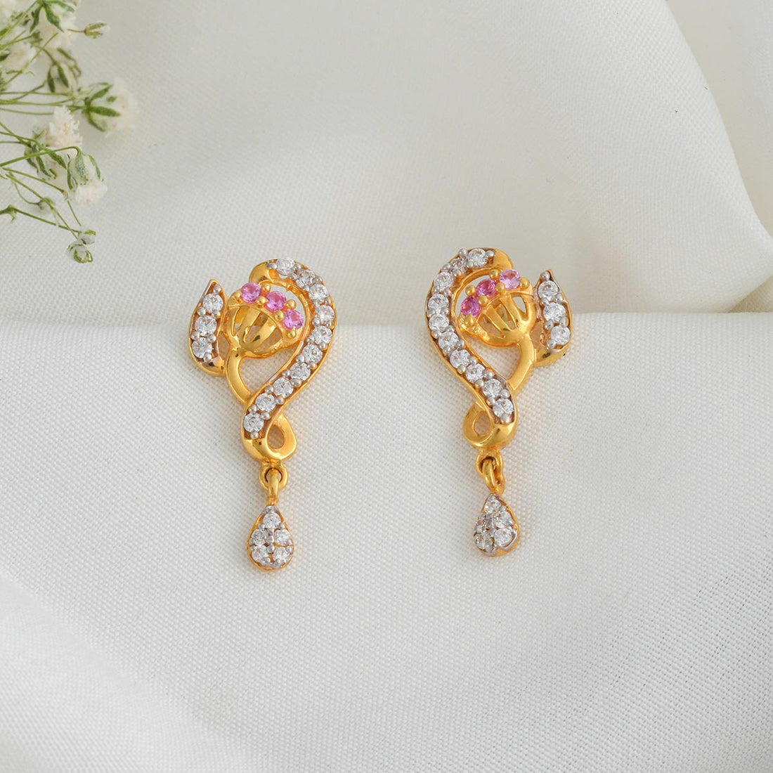 Tenisha Drops Earrings