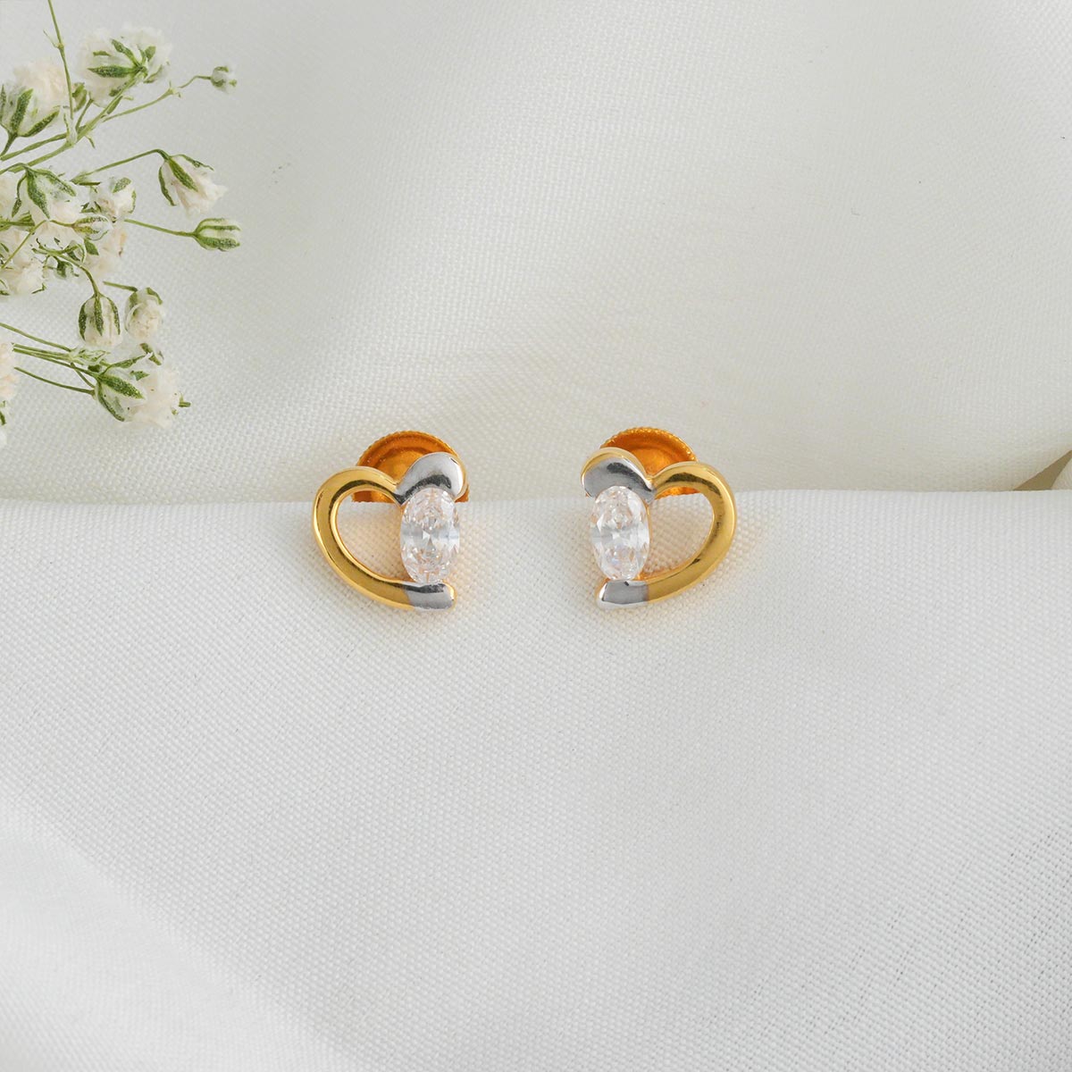 Cute Heart Stud