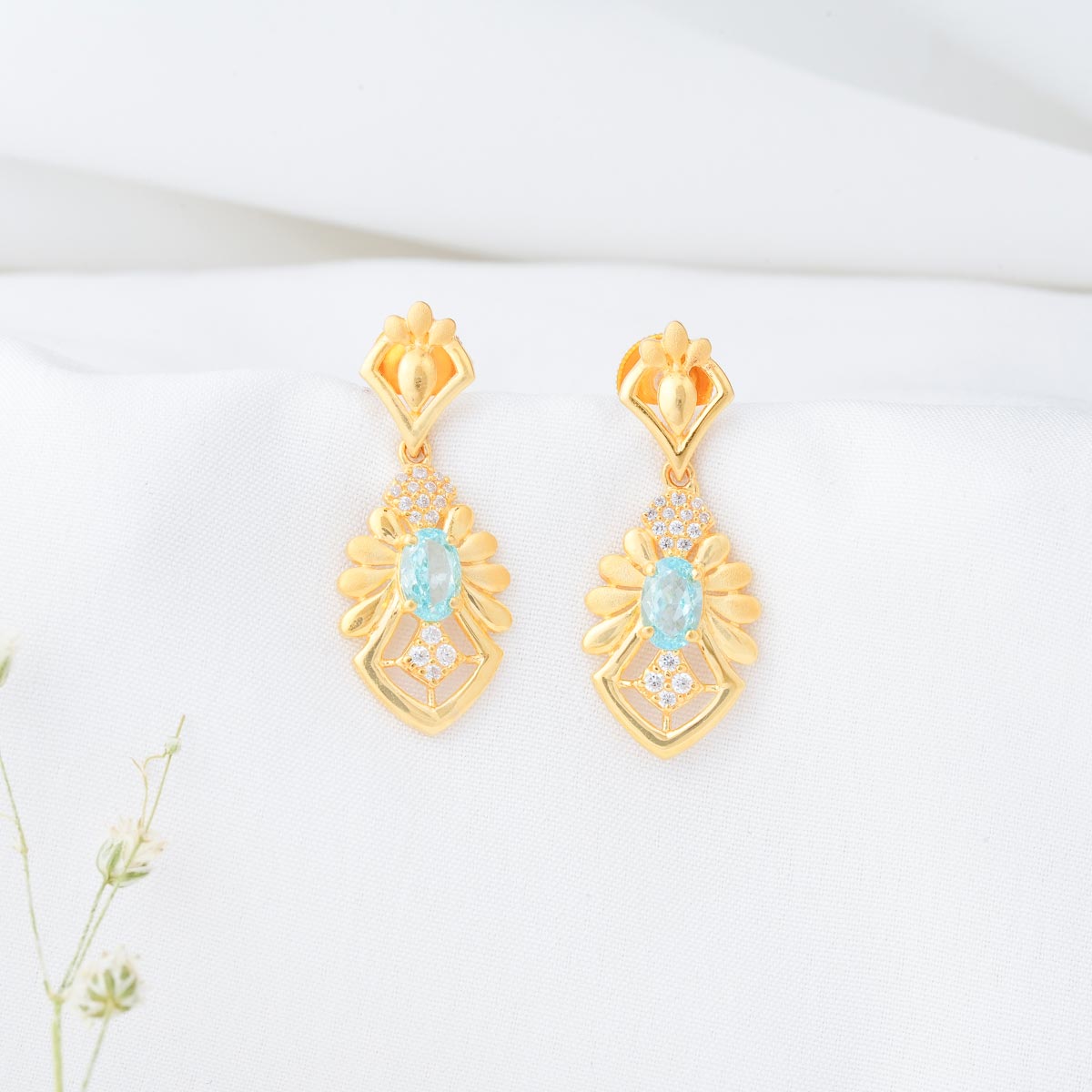 Shine Beauty Drops Earrings