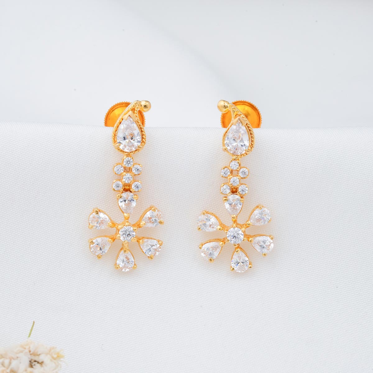Classy Elegant Long Earrings