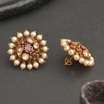 Royal Look Antique Studs