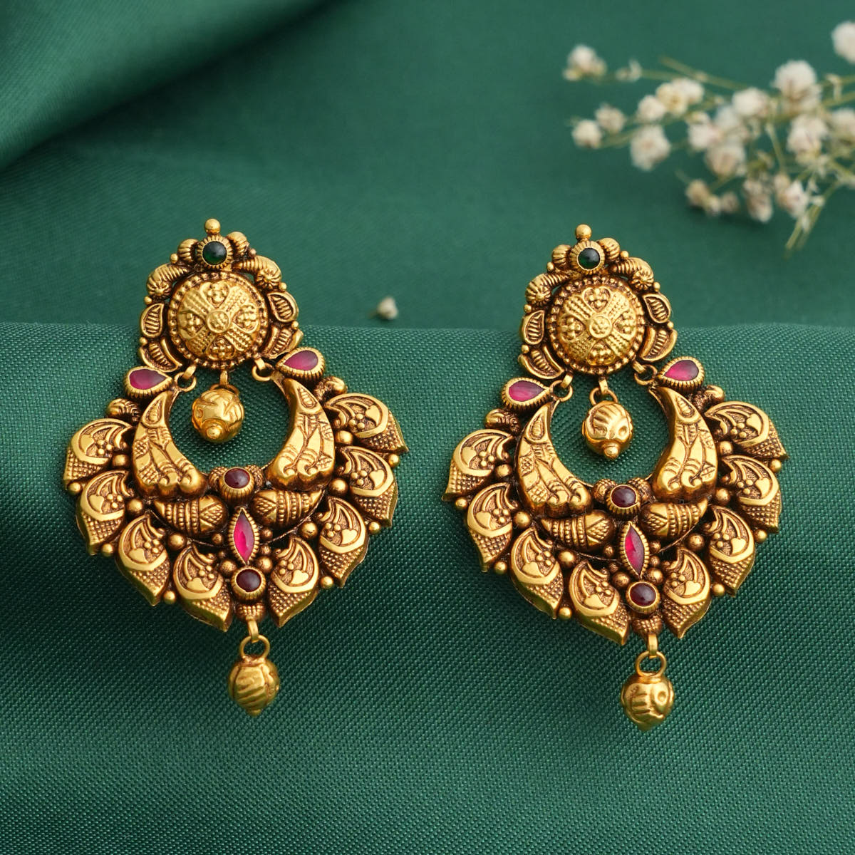 Uthisha Antique Chandhubaali Earrings