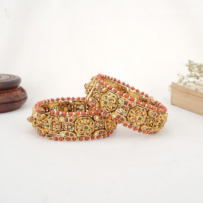 Vanisha Antique Bangles