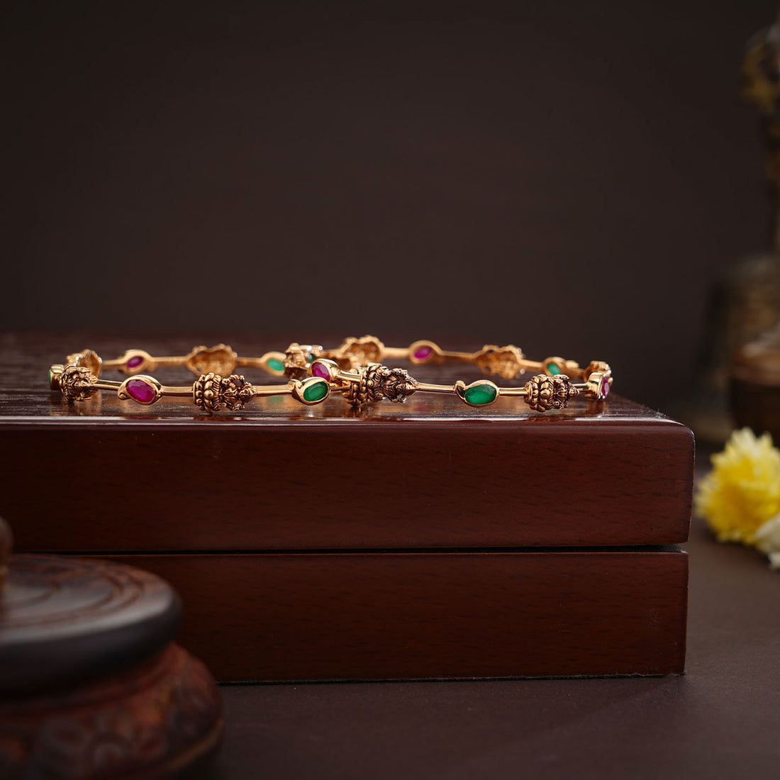 Swashi Gold Bangles