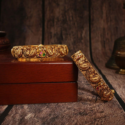 Vinitha Bangles