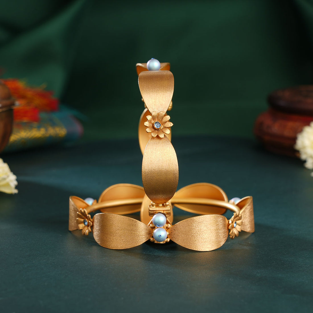 Nivya Antique Bangles