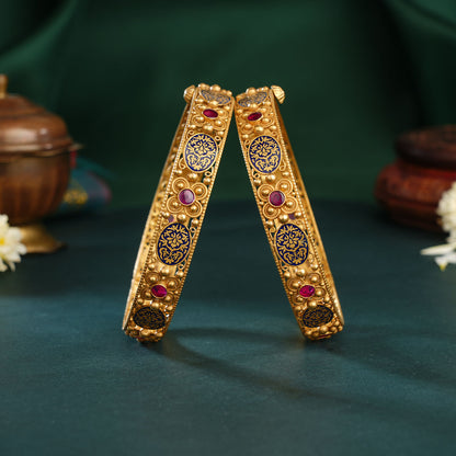 Vithunya Bangles