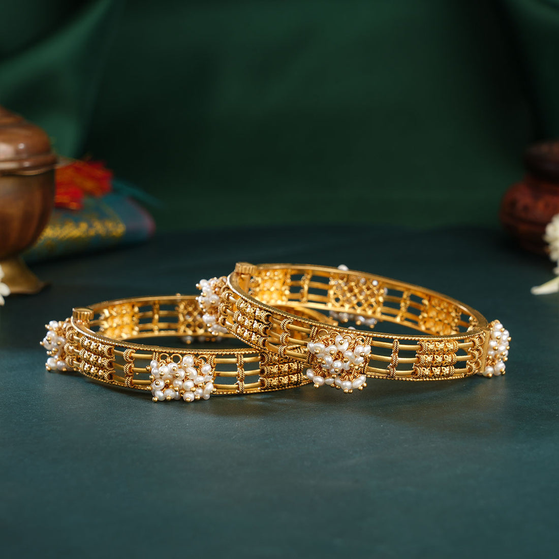 Varshitha Antique Bangles