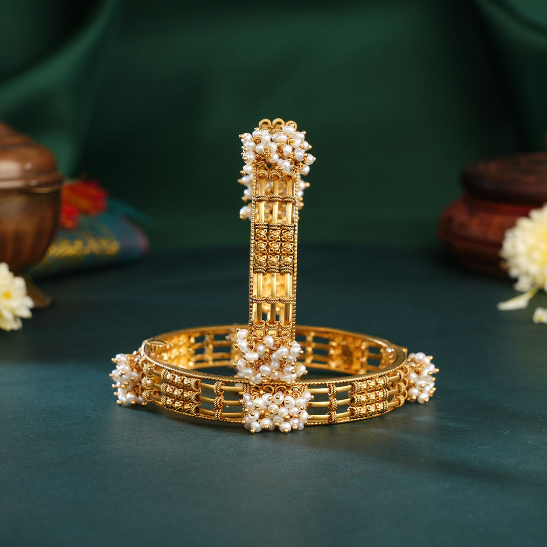 Varshitha Antique Bangles